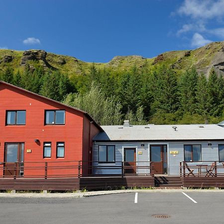 Klausturhof Guesthouse Kirkjubæjarklaustur Exterior foto